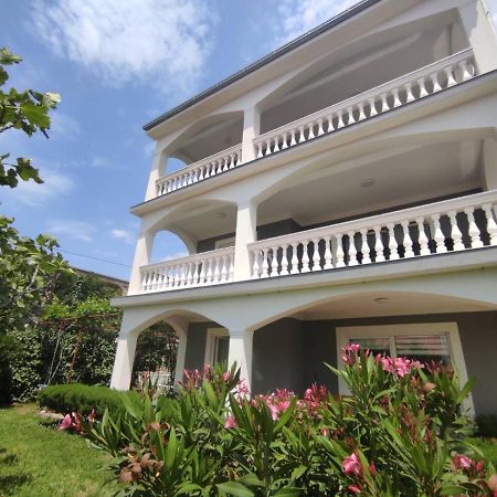 Apartman Mila Novi Vinodolski Exterior foto